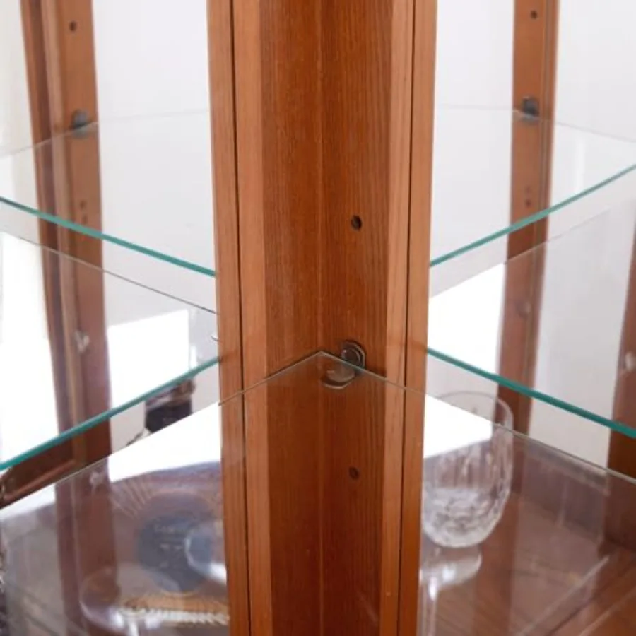 Угловая витрина для бара и хра – обзор и цена Glass Cabinet Display